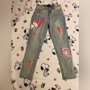 HOT TOPIC | My Melody Mom Jeans